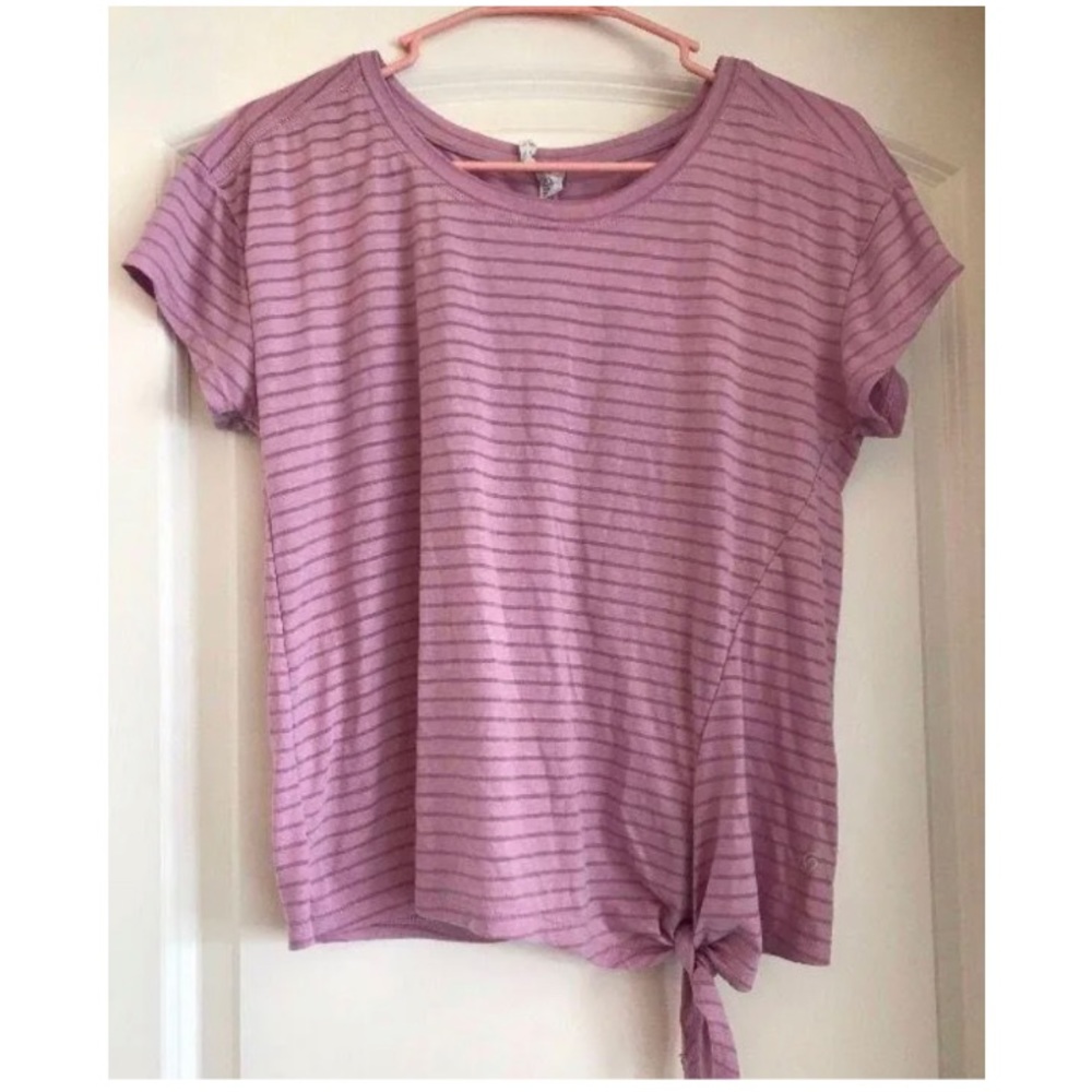 Women’s athletic shirt